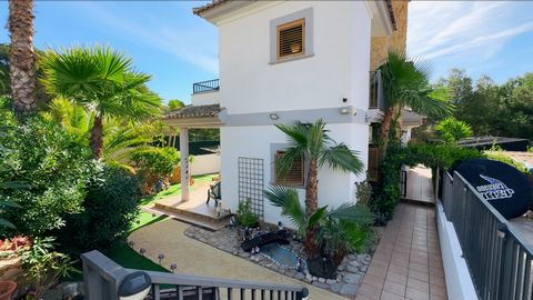 Villa en venta en Finestrat