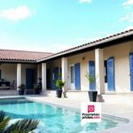 Villa T7 SAINT AUNES spacieuse et lumineuse de 210m² avec vue imprenable et piscine