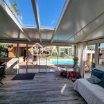 Villa plain-pied 4 faces, sur + de 900m2, piscine