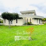 SUPERBE MAISON D'ARCHITECTE À LALANDE DE FRONSAC