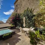 Design Dream in Historic Walls, 5 Bedrooms, courtyard, pool and garage