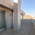 3-bedroom penthouse in Matosinhos, near the beach, with an excellent terrace