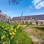 Pour les amoureux de la pierre et de la nature,cet ensemble immobilier à visiter sans tarder!!!