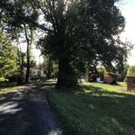 Ferme avec possibilité de 12 hectares de terrain.