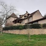 Maison de de caractère,construite avec de nobles materiaux.