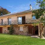 CORREZE. NEUVIC. 3 bedroom house with large outbuilding and well, surrounded by a garden of 1660m2. Beside the golf course and lake.