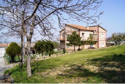 5-bedroom villa on the hills of Abruzzo with panoramic view over the Fortress at the feet of the Flower Mountain down to the Adriatic Sea. The three-storey house is in good condition and ready to me lived in. It consists of: - Large unfinished ground...