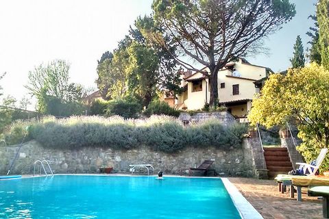 Was €1,500,000 now €750,000 for quick sale! Situated near Gaiole in Chianti, in the heart of Chianti-shire region of Tuscany, this property consists if a very spacious villa with two annexes, a large garden with incredible views and a panoramic swimm...