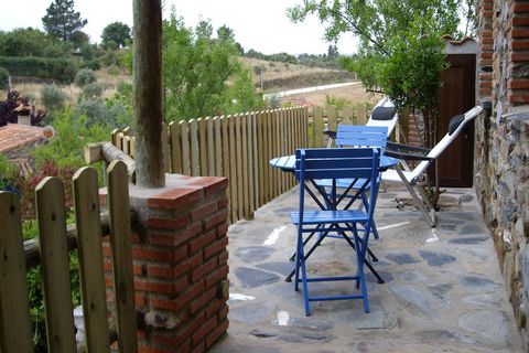 Studio mit eigener Terrasse auf die ländliche, authentische Finca mit Pool