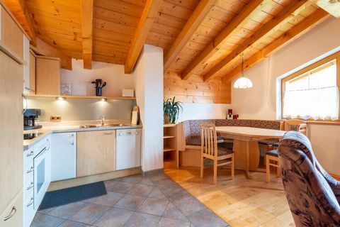 This pleasant holiday home has a private terrace and a great location, not far from Innsbruck and the border with Germany. It is ideal for holidays with family or friends and there are numerous winter sports facilities in the region. Gattererberg is ...