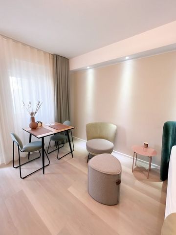 Welcome at Qonroom ! First of all, congratulations on choosing your new temporary apartment in Minden. Your new apartment offers you a lot: ● walking distance to the city center, bakery and restaurant ● a well-equipped kitchen ● Nespresso, as well as...