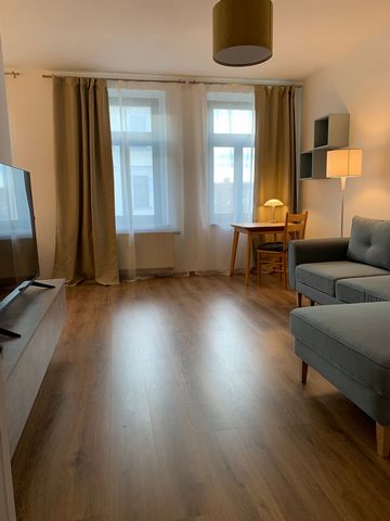 Property description A fully furnished and functioning flat on the 2nd floor after extensive interior insulation measures and renovation Electricity and internet included Location The house is located between Henriettenpark and Karl Heine Canal, each...