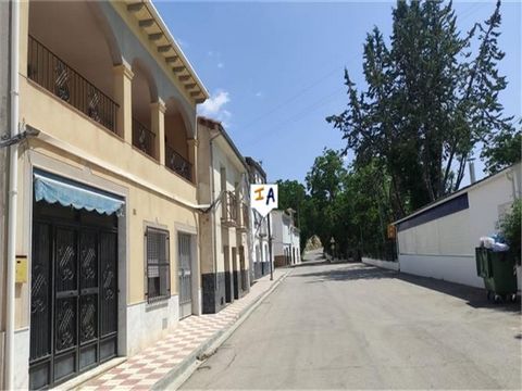 This character 204m2 build, 4 to 5 bedroom, 3 bathroom townhouse is located in the village of Frailes. It is close to all amenities and you have good access to the city of Alcala la Real in the south of Jaen province in Andalucia, Spain, with Granada...
