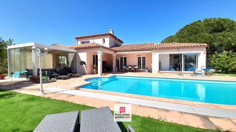 Coup de coeur pour cette sublime villa de 154 m² habitable (RT2012) aux prestations et équipements tout confort, dans un quartier prisé de PUGET-SUR-ARGENS, construite en 2015, avec des matériaux de qualités, exposée plein sud, au calme, proche des c...