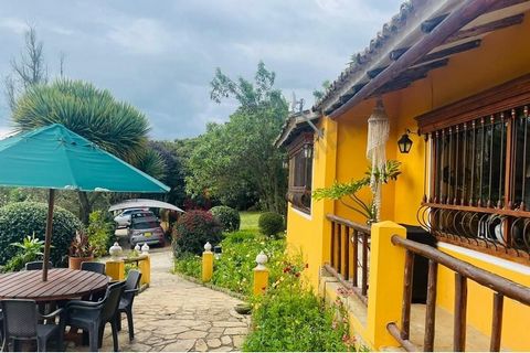 Property-12747 Finca for sale in La Calera with 11,541 m2 of land and 280 m2 of construction. It offers 5 bedrooms, master with dressing room and private bathroom, study, open kitchen, living room with fireplace, dining room. Includes butler house, f...