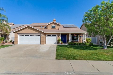 THIS IS AN IMMACULATE AND HIGHLY UPGRADED HORSETHIEF CANYON RANCH HOME WITH UPGRADES GALORE, BREATHTAKING VIEWS, PAID OFF SOLAR, 4 CAR TANDEM GARAGE, DOWNSTAIRS BEDROOM AND BATHROOM, NEWER DOUBLE PANE SUN REDUCING VINYL WINDOWS, WHOLE HOUSE FAN AND T...