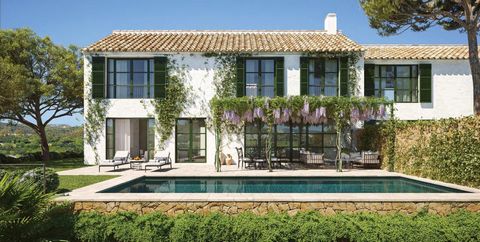 Luxury Residence in the Heart of Finca Cortesin Welcome to Casa Pueblo 3, a luxury residence infused with Andalusian charm, located in one of the most sought-after communities within the Finca Cortesin Resort, La Loma de Cortesin. Designed by renowne...