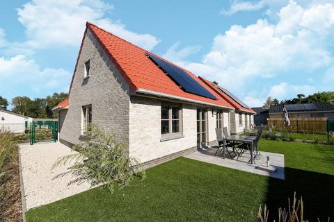 Entfliehen Sie mit Ihrer Familie in dieses einladende Ferienhaus in der malerischen Feriendomäne Westhinder 2 in Koksijde und genießen Sie Komfort und Stil. Mit 3 Schlafzimmern für bis zu 6 Personen bietet dieser Rückzugsort eine perfekte Mischung au...