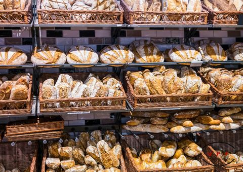 Avec UPF CONSEIL IMMOBILIER venez découvrir ce fonds de commerce de boulangerie et pâtisserie en pleine croissance, bénéficiant d’une excellente réputation et d’une clientèle solide et régulière. Cette affaire, très bien établie, se distingue par son...