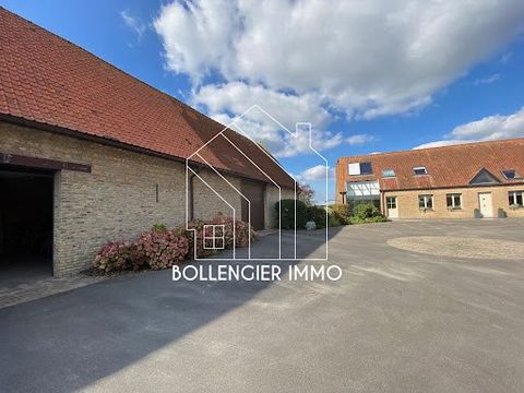 STEENE Bollengier immo vous propose cette belle propriété en campagne avec ses dépendances. La partie habitation de 320 m2 en fait une maison de famille idéale, elle a été complétement reconstruite dans les années 90. Sa surface cadastrale globale es...