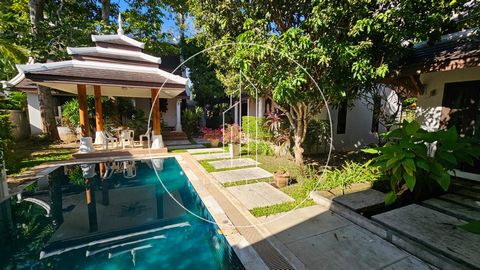 Exceptional real estate advertisement in Koh Samui Discover an exceptional villa on the paradise island of Koh Samui, located in Bang Kao., just 100 meters from the beach. This Balinese-style property offers an idyllic living environment, perfect for...