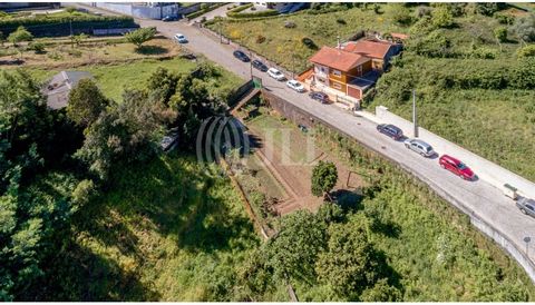 Terrain de 490 m² pour la construction d'une maison à quatre façades à Bocas, São Pedro da Cova, Gondomar, Porto. Superficie d'implantation du bâtiment : 67 m², Surface de construction : 150 m², Surface brute dépendante : 67 m². Il est situé à 30 min...