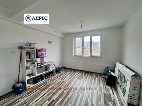 Chiama ora e cita questo CODICE: 639219 Address ti offre un appartamento in muratura con una superficie di 74 mq. Al primo piano così distribuito: soggiorno con cucina, due camere da letto, bagno, corridoio e terrazzo. L'immobile è isolato a cappotto...