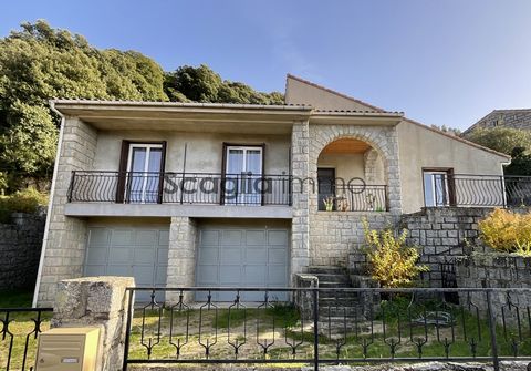 L'agence Scaglia Immo vous propose à la vente cette charmante maison de village individuelle de type 4 en partie en pierres de taille. Elle se compose au rez-de-jardin d’une entrée, un salon-séjour avec cheminée et poêle à granule, une cuisine séparé...