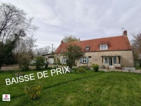 BAISSE DE PRIX BAISSE DE PRIX BAISSE DE PRIX Cette longère située au bout du chemin, dans un hameau paisible de 3 habitations à 7 kms de la cathédrale de Sées, est composée ainsi : - Au rez-de-chaussée une pièce de vie avec sa cheminée ouverte et ses...