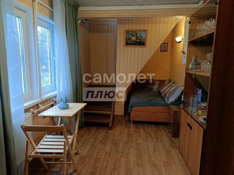 Арт. 67394848 В ПРОДАЖЕ ДОМ В П. ЖИЛЕВО! ПРОДАЕТСЯ С МЕБЕЛЬЮ! ОПИСАНИЕ: -Дом 2 этажа, общей площадью 73кв. м. -Построен из пеноблоков -Год постройки 1999. -Обшит внутри и с наружи вагонкой -Фундамент ленточный (высокий) -Первый этаж: кухня, гостиная,...