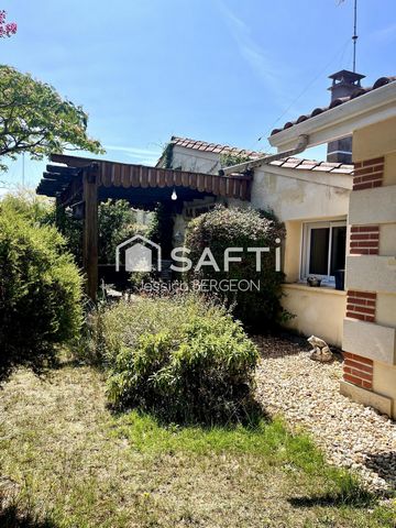 Maison avec dépendance au calme entouré de verdure