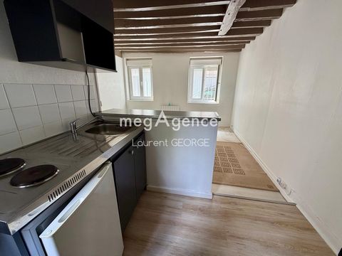 LOCATION STUDIO PROCHE CHU ET SAINT-HILAIRE