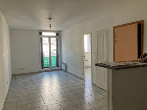 Immeuble à vendre à Saint-André-de-Sangonis  Opportunité Investisseur !