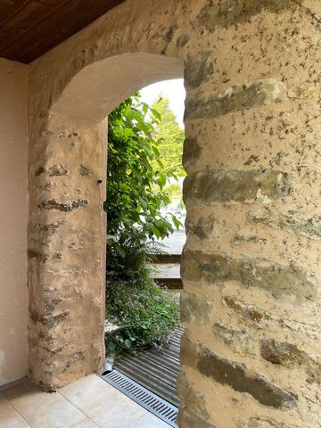 photo no. 18