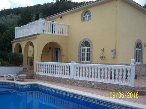 Stunning 5 Bed Villa for Sale in Iznajar Cordoba Spain Esales Property ID: es5553672 Property Location El Adelantado 61 Villa Los Arcos Iznajar Cordoba 14978 Spain Property Details With its glorious natural scenery, excellent climate, welcoming cultu...