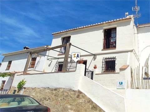 This charming Cortijo in Alfarnatejo, in the Malaga province of Andalucia, Spain, is the perfect retreat for those seeking a peaceful escape from the hustle and bustle of city life. Nestled in the heart of the countryside, this lovely home boasts two...