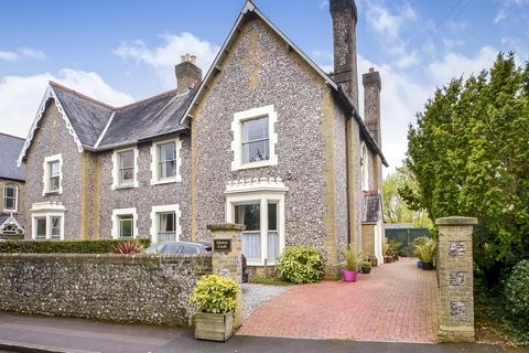 PROPERTY SUMMARY Manor Croft is an impressive Grade II Listed residence which has been designed for versatility. This is classic town house arranged over three primary floors and provides a total of 3068 sq ft of living accommodation which comprises:...