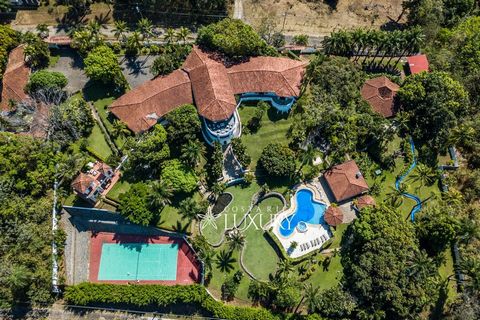 Castillo de Esparza For sale: $2,950,000 NEGOTIABLE FEATURES: Location: Puntarenas Province, centrally located about an hour from the San Jose International Airport and 15 minutes to the beaches of Puntarenas. Lot size: 16,099.51 M2 Bedrooms: 10 (2 l...