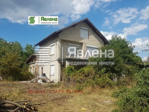 Two-storey massive house with an attic, about 60 sq.m. per floor. Started repairs - new window frames, fully renovated roof, putty and plasterboard on the first floor. On the second floor there is a large veranda and the possibility of separating an ...