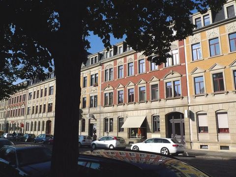 The flat is located on the third floor of this beautifully restored building in the center of Dresden-Striesen, at Bergmannstrasse 38. The sunny flat has lovely views across the leafy residential neigbourhood. Tastefully furnished studio with laminat...