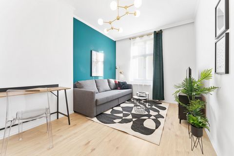 This stylish accommodation is perfect for group trips! Welcome to the cozy Schillerstübchen and this beautiful apartment that offers everything you need for a great short or long-term stay in Cottbus: → Stylish furnishings in a beautiful old building...
