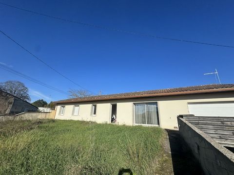Summary Bungalow situated in a quiet location at Cercoux in the Charetne Maritime, This house needs finishing off, the garden is 4000m2. The house has a large living area, 60m2, there are 4 bedrooms one with space for an en-suite shower. A family bat...