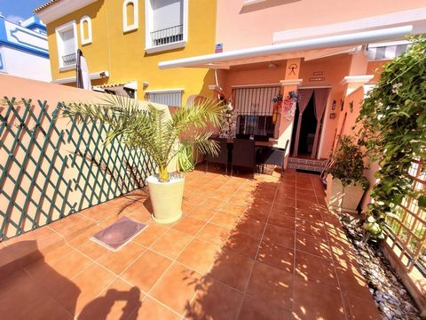 Corporación Inmobiliaria Águilas offers for sale this cozy and extraordinary duplex in San Juan de Los Terreros. The property, perfect to move into, due to its exemplary condition and fully equipped, is very bright, due to its orientation and positio...