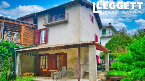 A20934VS09 - Cosy cottage like property in atractive mountain village near Montségur and other historic monuments with a beautiful mountain landscape all around. The village has a small supermarket type shop a post office plus cafe, restaurant whilst...