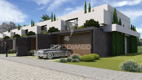 10 3 bedroom villas + 1 multifunction space (can be used as a bedroom, garage, office, etc.), with excellent construction quality, designed by the renowned architect Ricardo Azevedo, inserted in a gated community with exclusive access to residents. P...