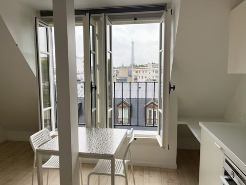 Charmant Studio avec Vue sur la Tour Eiffel à La Muette, Paris 16ème