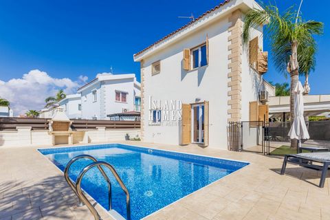 2 bed, detached villa with SEA VIEW and private swimming pool set in a small cul de sac road located just 500m to the beach in popular area of Ayia Thekla - EGT105 This beautifully presented home is located on a cul de sac road of just 7 other proper...