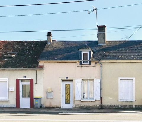 Idéal investisseurs ou première acquisition, Dans un quartier résidentiel, à proximité de toutes commodités, commerces et services à pied, venez découvrir cette jolie maison de ville comprenant: - un très grand séjour lumineux de plus de 25m² - une c...