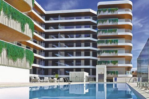 New Development: Prices from 659,500 € to 2,200,000 €. [Beds: 2 - 3] [Baths: 2 - 3] [Built size: 83.00 m2 - 202.00 m2] An exclusive complex of 116 new build flats, completed this spring - 2024. All apartments are key-ready. Situated just 100m from th...