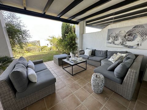 Located in Nueva Andalucía. Discover a Bright and Spacious Two-Bedroom Garden Apartment in La Quinta Village, Marbella Nestled within a private residential complex adorned with lush communal gardens and a refreshing swimming pool, this two-bedroom ge...